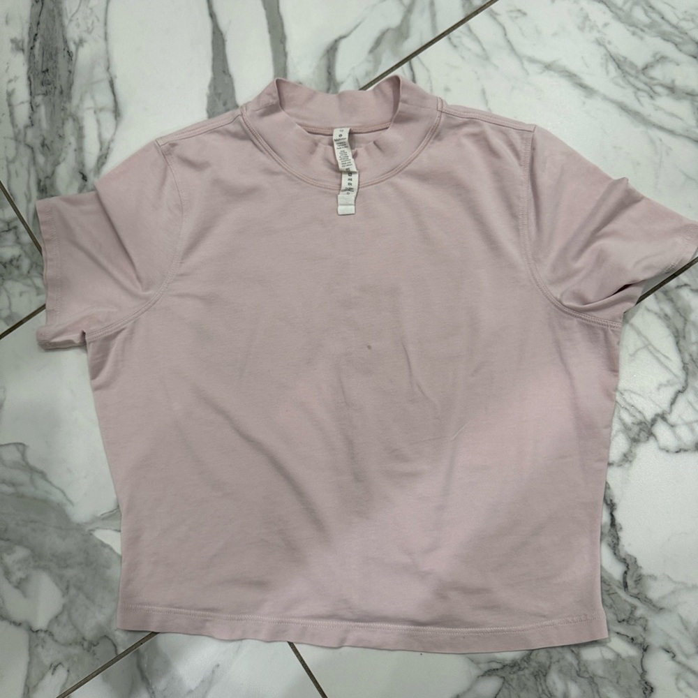 lululemon athletica Light Pink Short Sleeve Tee